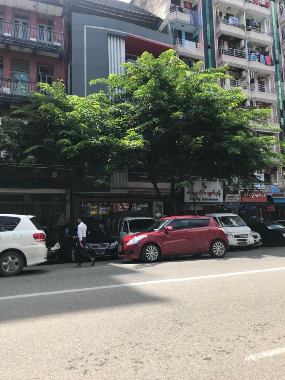 Hotel Zara Yangón Exterior foto
